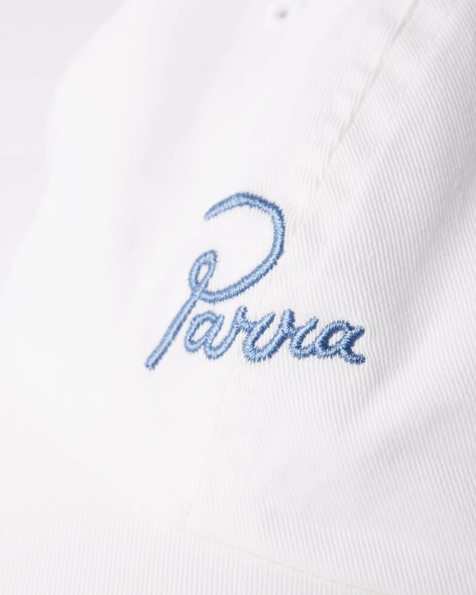 Parra script logo 6 panel hat (white)