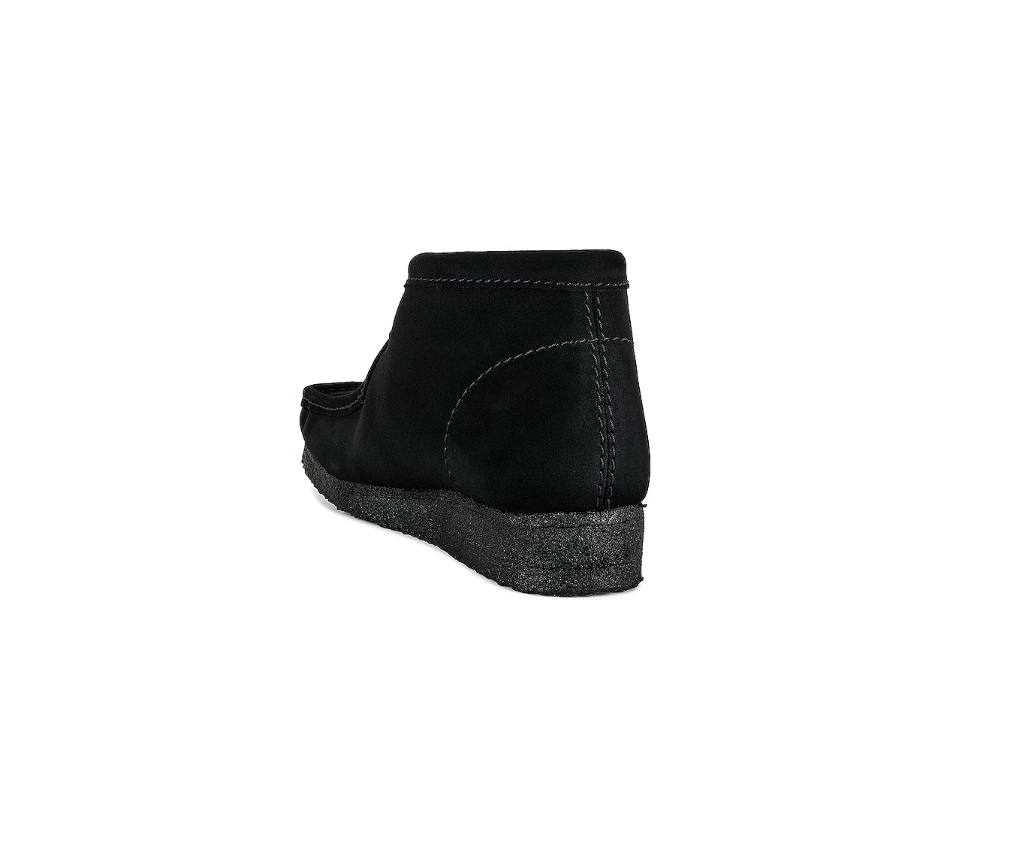 Clarks Wallabee boot (black sde)