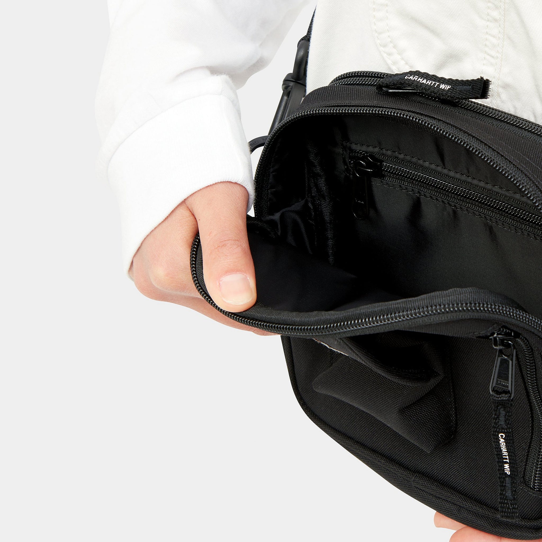 Carhartt WIP - Essentials Bag, Small (Black)