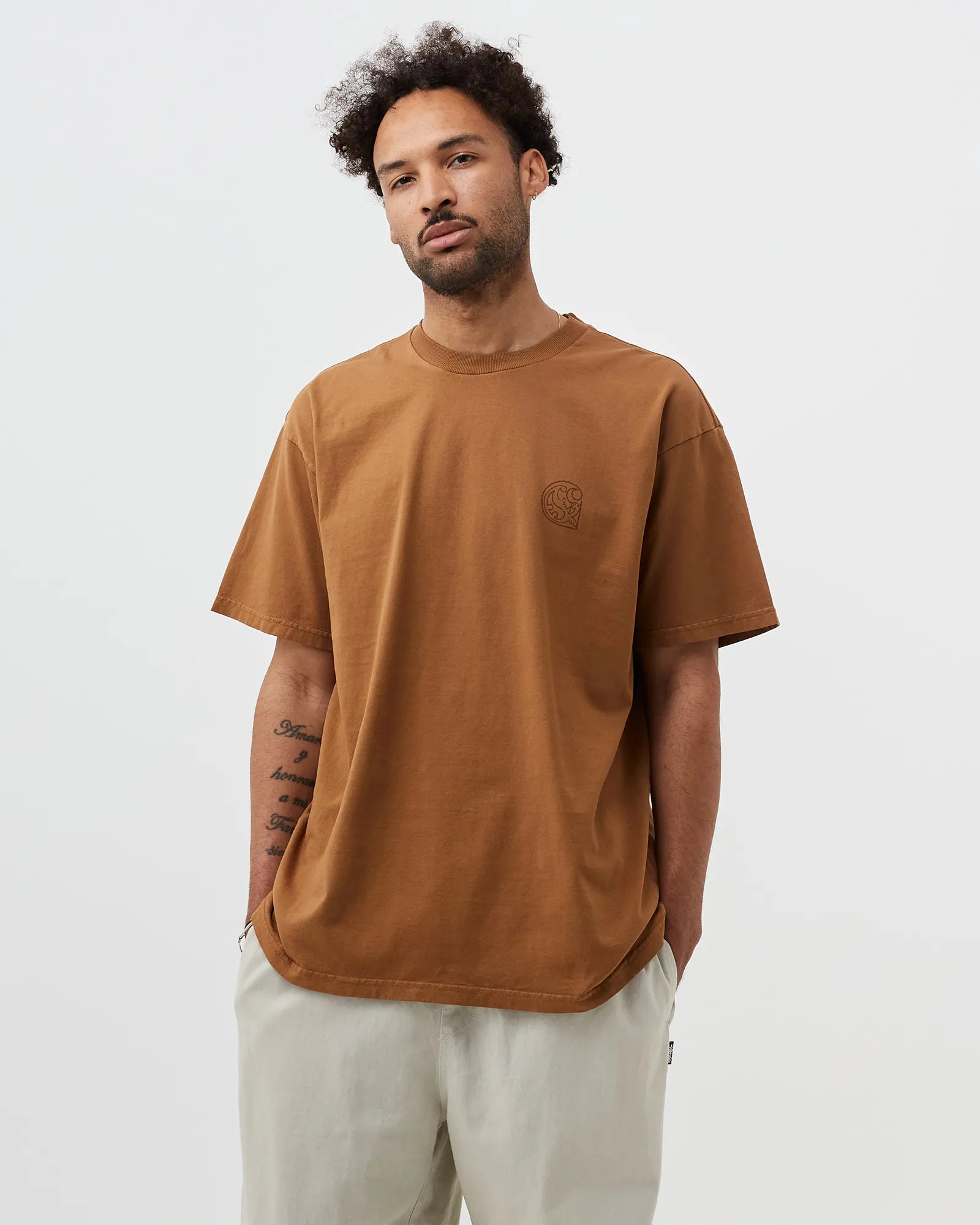 S/S Verse Patch T-Shirt (Hamilton Brown - Garment dyed)